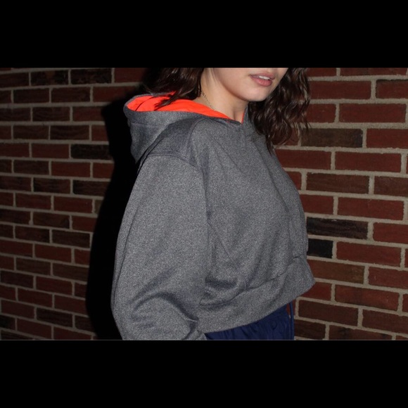 Reworked adidas sweatshirt - Picture 4 of 4